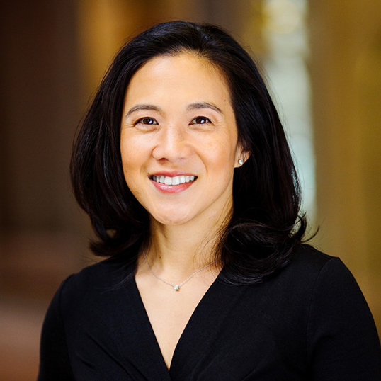 Angela Duckworth headshot