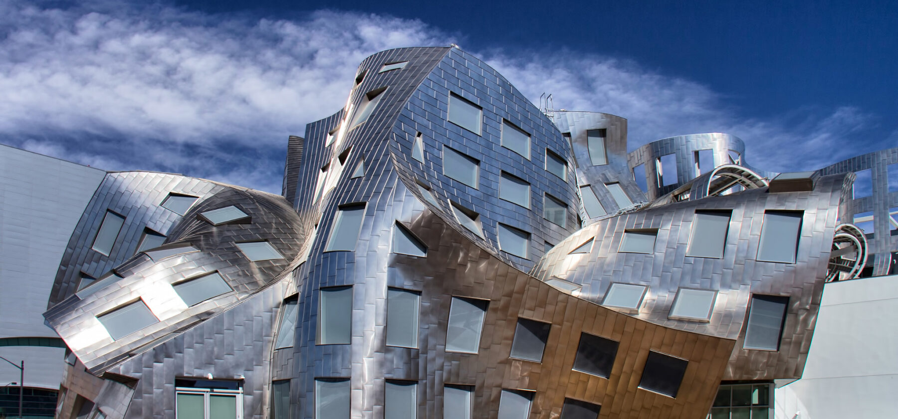 photo of the Lou Ruvo Center for Brain Health