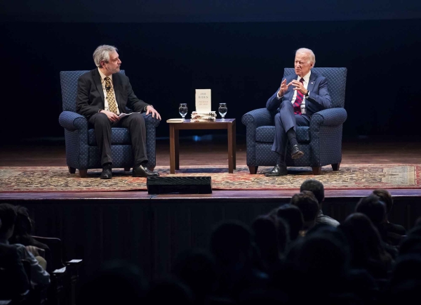 Michael Delli Carpini facilitating conversation with now-President Joe Biden