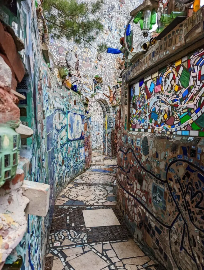 Philadelphia Magic Gardens