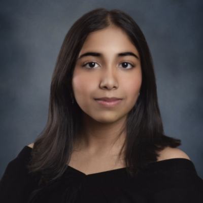 headshot for Aditi Halpe
